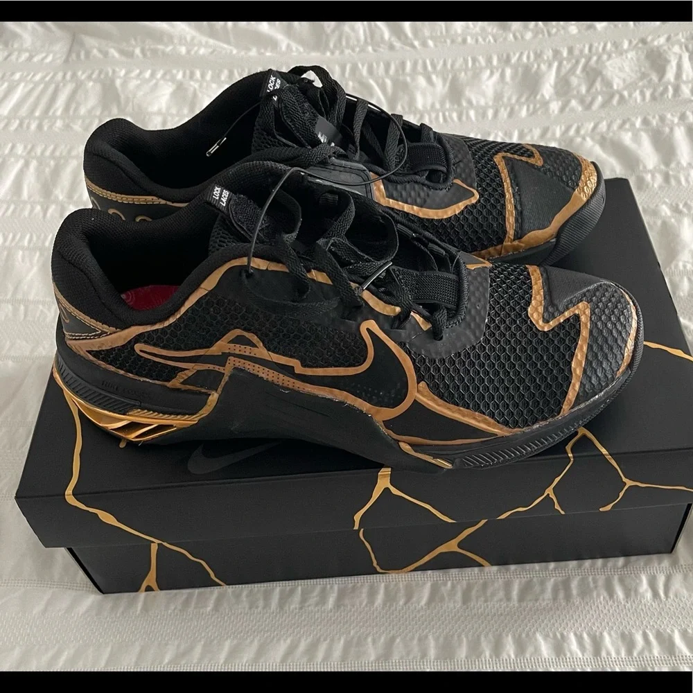 Nike Metcon 7 Mat Fraser Black & Gold CrossFit Sneakers *NIB* - Picture 2 of 10